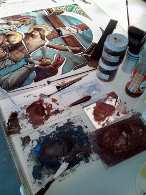 Restauration d'un vitrail - christ en croix et Saint François d'Assise - palettes de grisailles